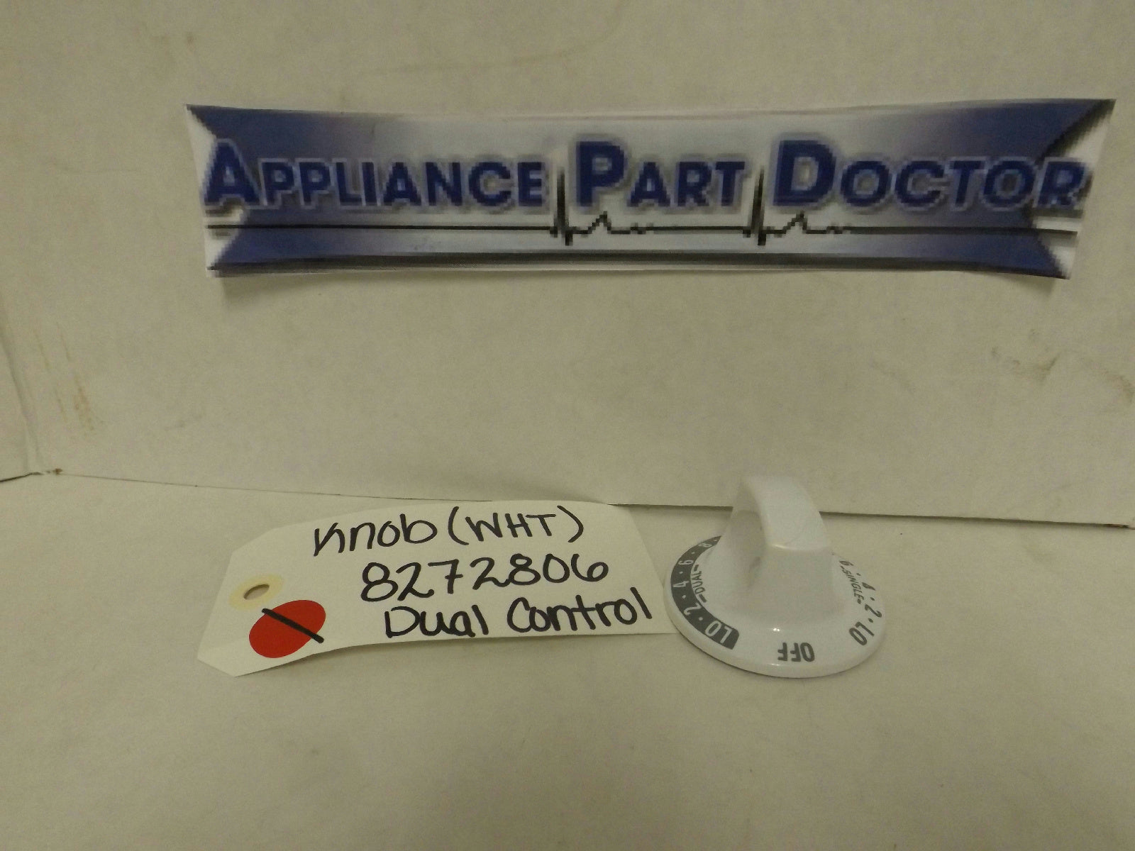KENMORE FRIGIDAIRE STOVE 8272806 DUAL CONTROL KNOB (WHT) USED KENMORE FRIGIDAIRE STOVE 8272806 DUAL CONTROL KNOB (WHT) USED